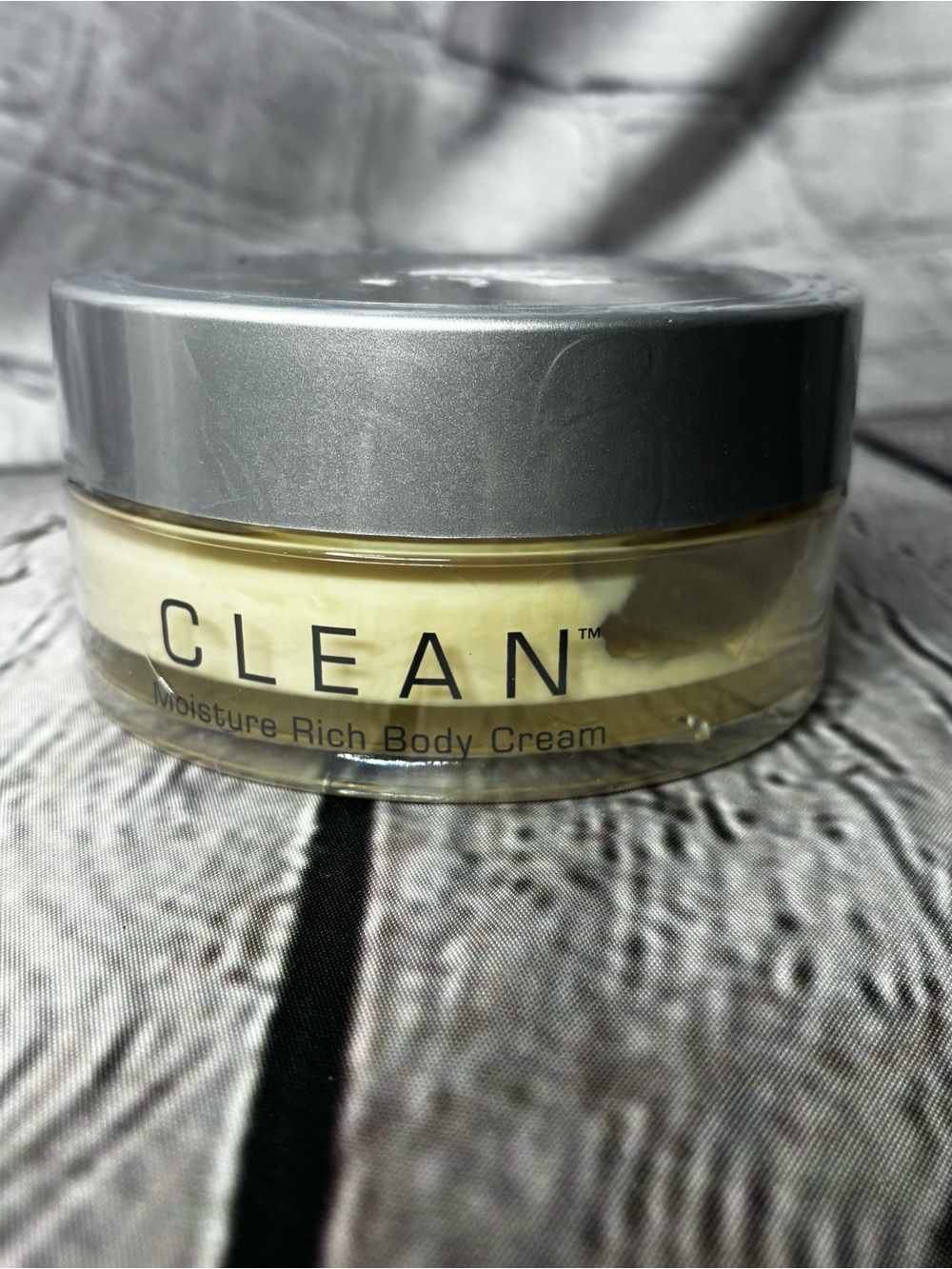 CLEAN ‘Shower Fresh’ Moisture Rich Body Cream 4 Oz Sealed New NIP Bath Selfcare